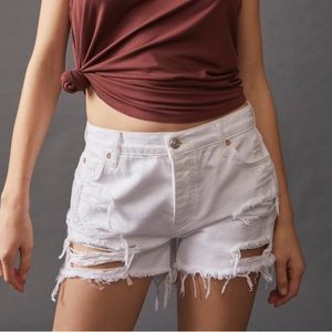 NWT Free People Maggie Midrise Distressed Optic White Jean Shorts 30